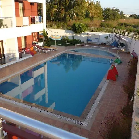Hotell Carna Garden Side