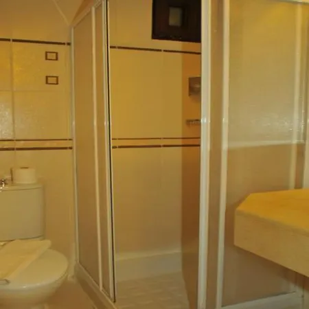 Hotell Carna Garden Side